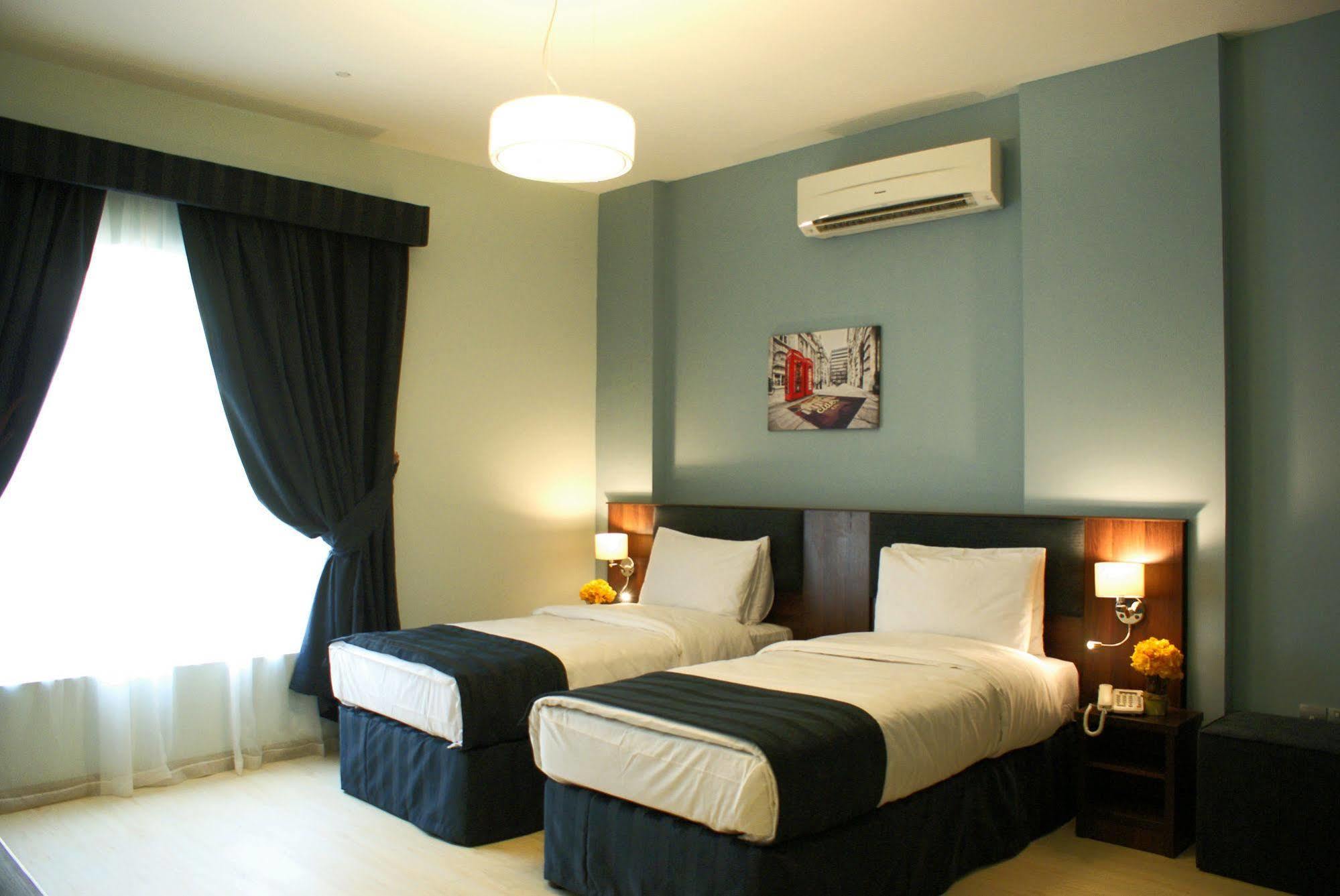 Weekend Hotel & Apartments Mascate Exterior foto